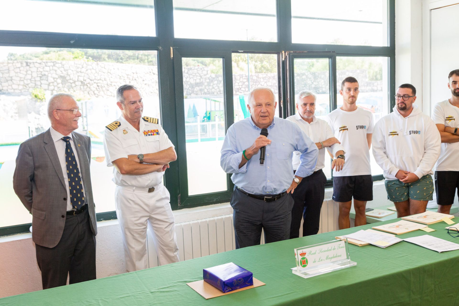 ♔ Entrega de diplomas de la Escuela de Natación y Salvamento y del Premio Comandante de Marina 2025